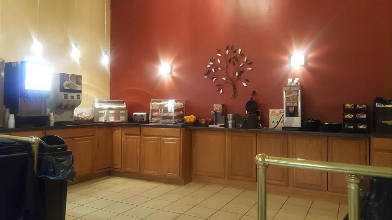 Crookston Inn & Convention Center Kültér fotó